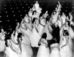 Glee Club, 1956